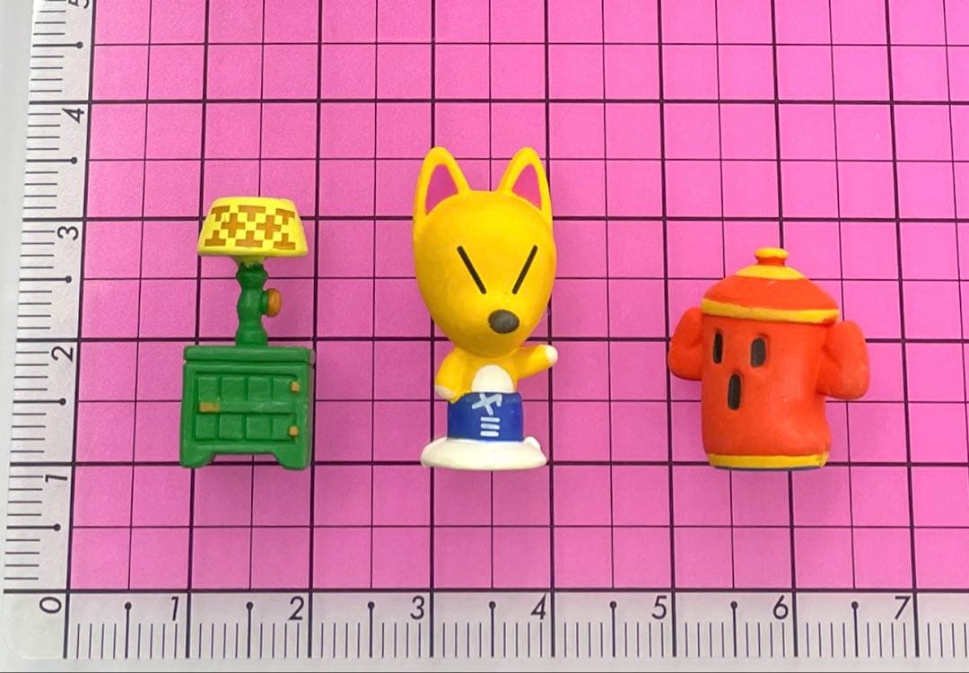 どうぶつの森 森をつくろう！ F-47 つねきち　ハニワ　ランプ　フィギュア