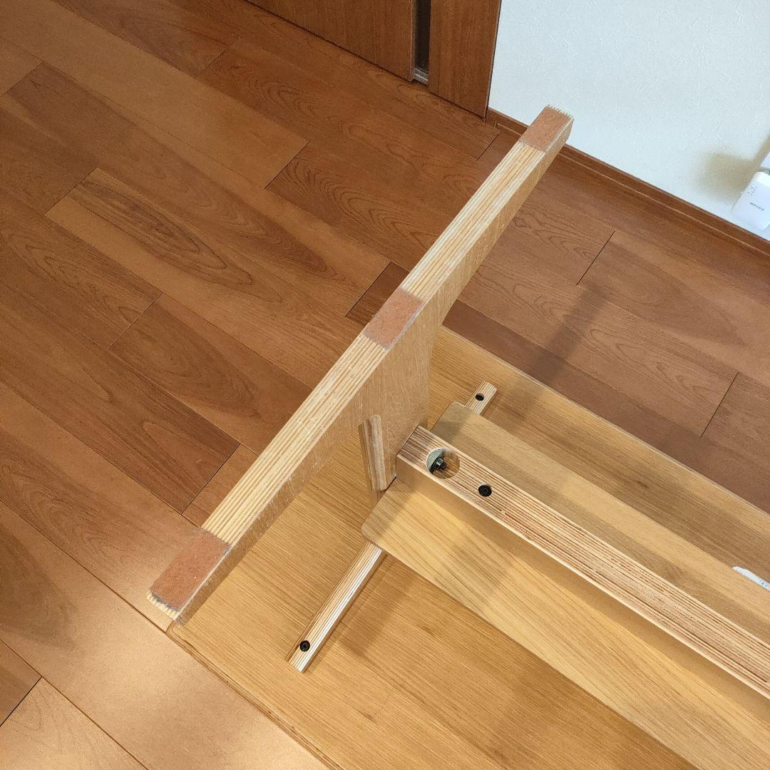 リビングでもダイニングでもつかえるテーブル