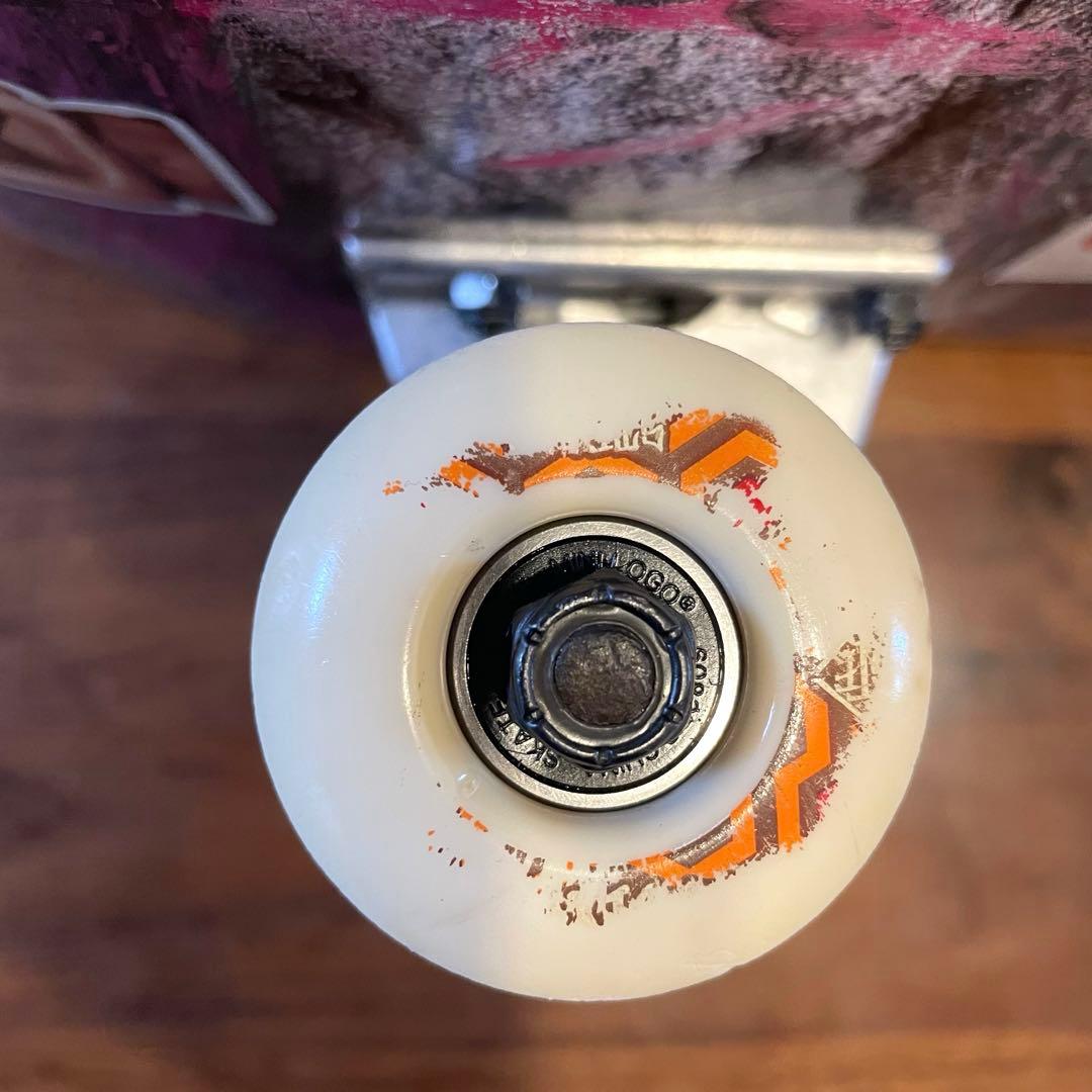 ファッキンオーサム　スケートボード　スケボー　コンプリート　インディペンデント