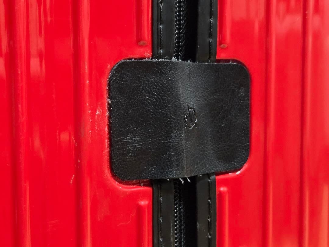 【中古】リモワ RIMOWA エッセンシャル ライト キャビン 37L レッド