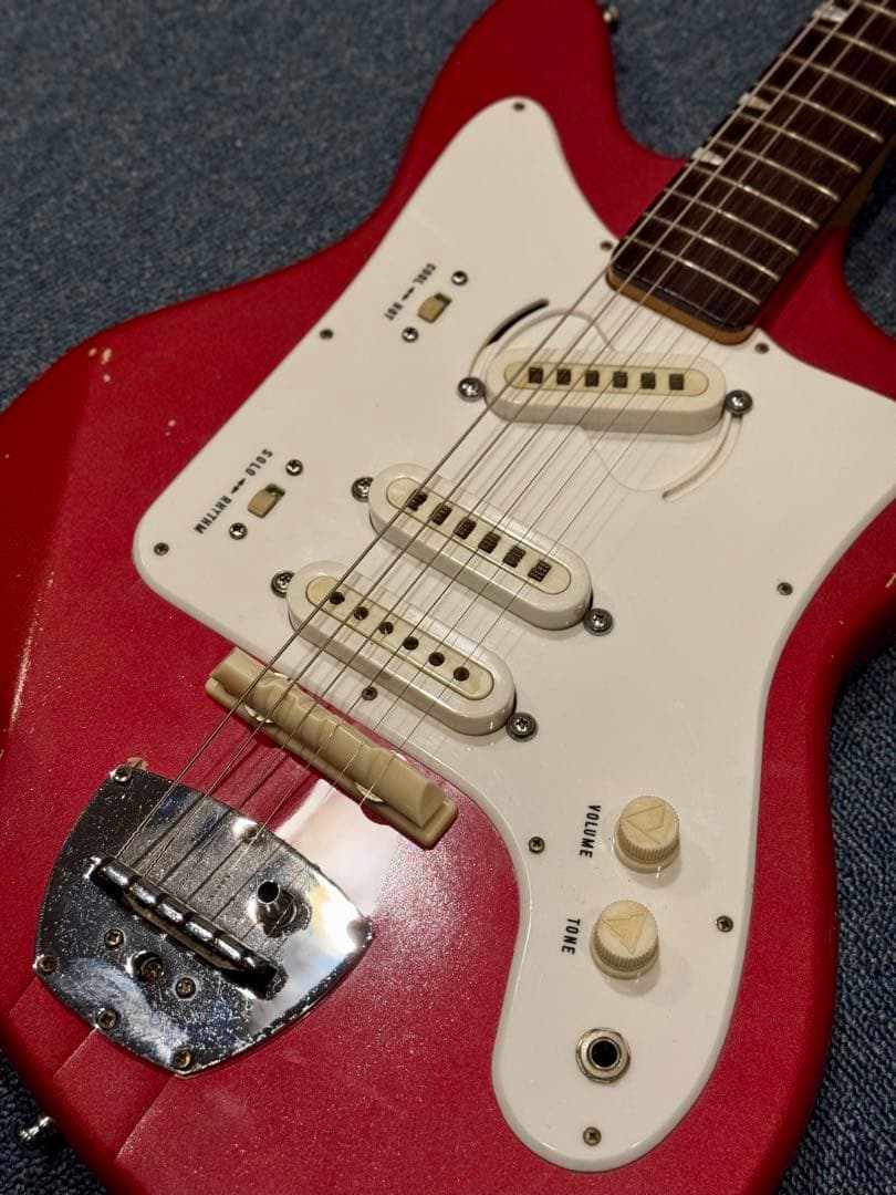 GUYATONE「LG-120T」　ビザールギター　ジャガー　ジャズマス