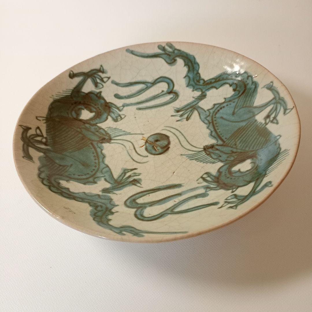 中国古美術品 古染付皿 双龍戯珠文