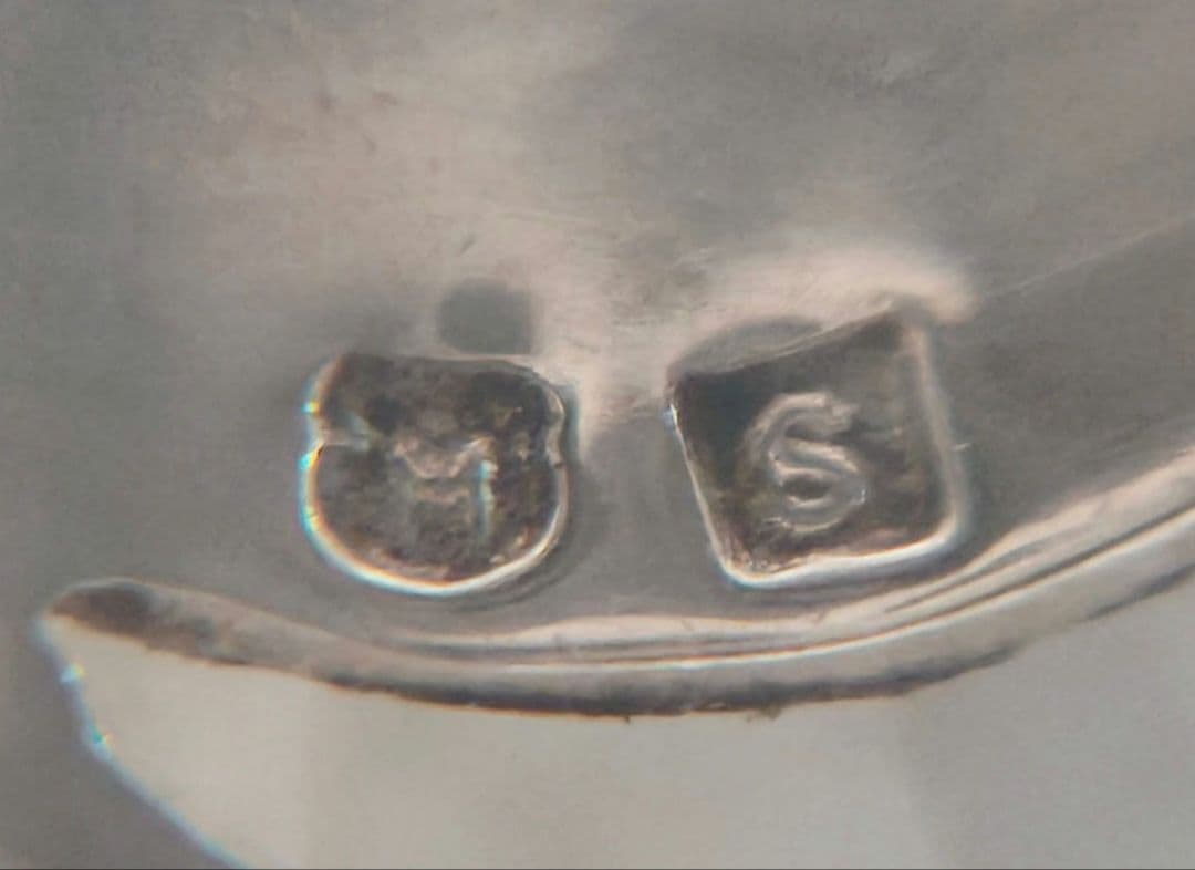 【美品 最高級】ミキモト ブローチ パール リーフ 1珠 皇室御用達 正規品