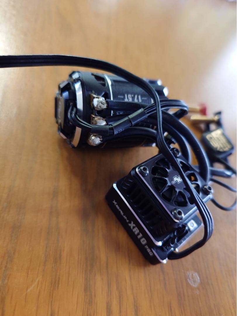 ホビーウイング ESC G2S 17.5 G4 チタンローター KOキャパシタ