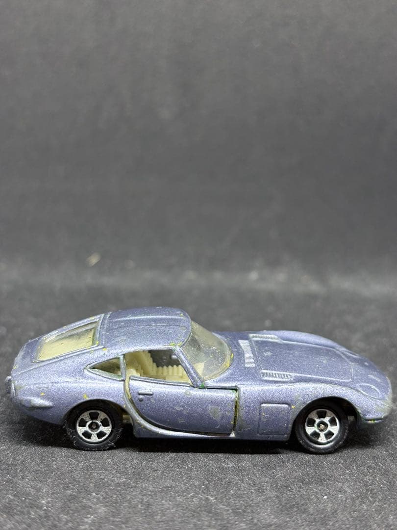 トミカ 日本製 No.05 トヨタ 2000GT 1Aホイール