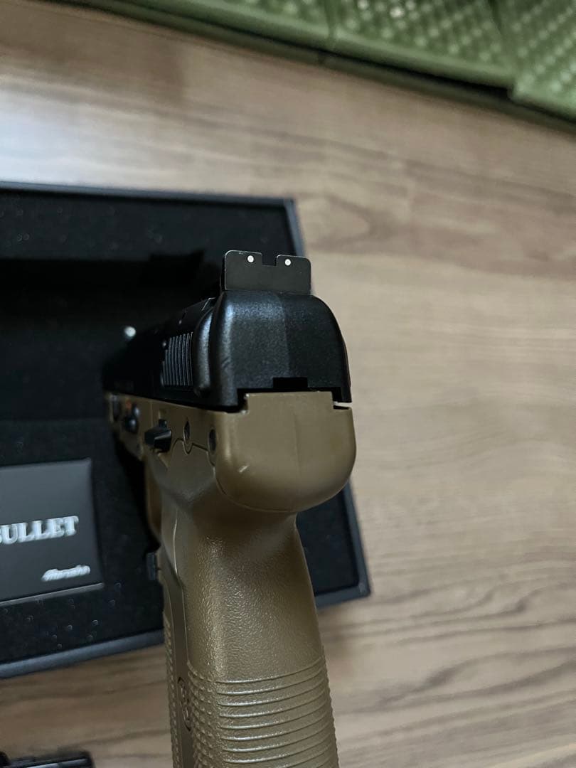 マルシン FN Five-seveN CO2仕様 FDEカラー