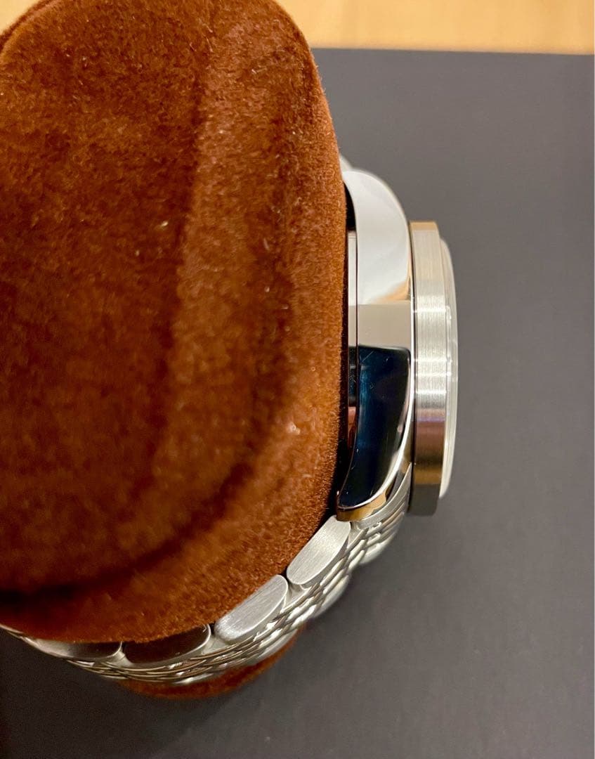 KUOE  SMITH 90-010 自動巻きパンダ×シボ加工ダイヤル