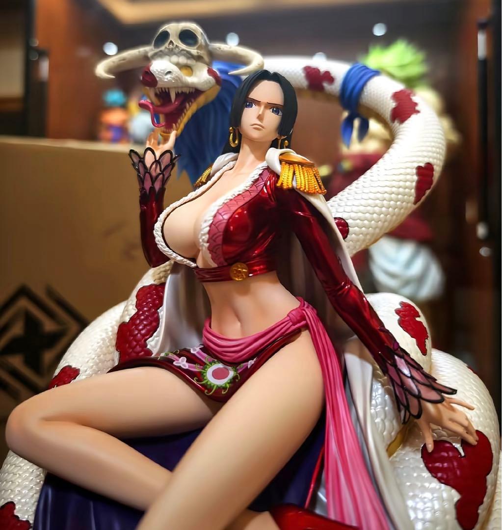 ワンピース １／６スケール ハンコック フィギュア ガレージキット