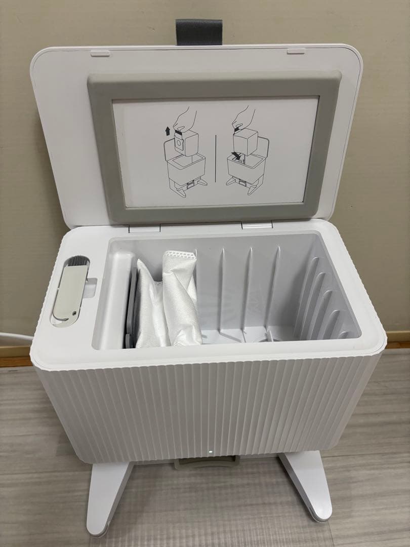 iRobot ルンバCombo 2 Essential + AutoEmpty