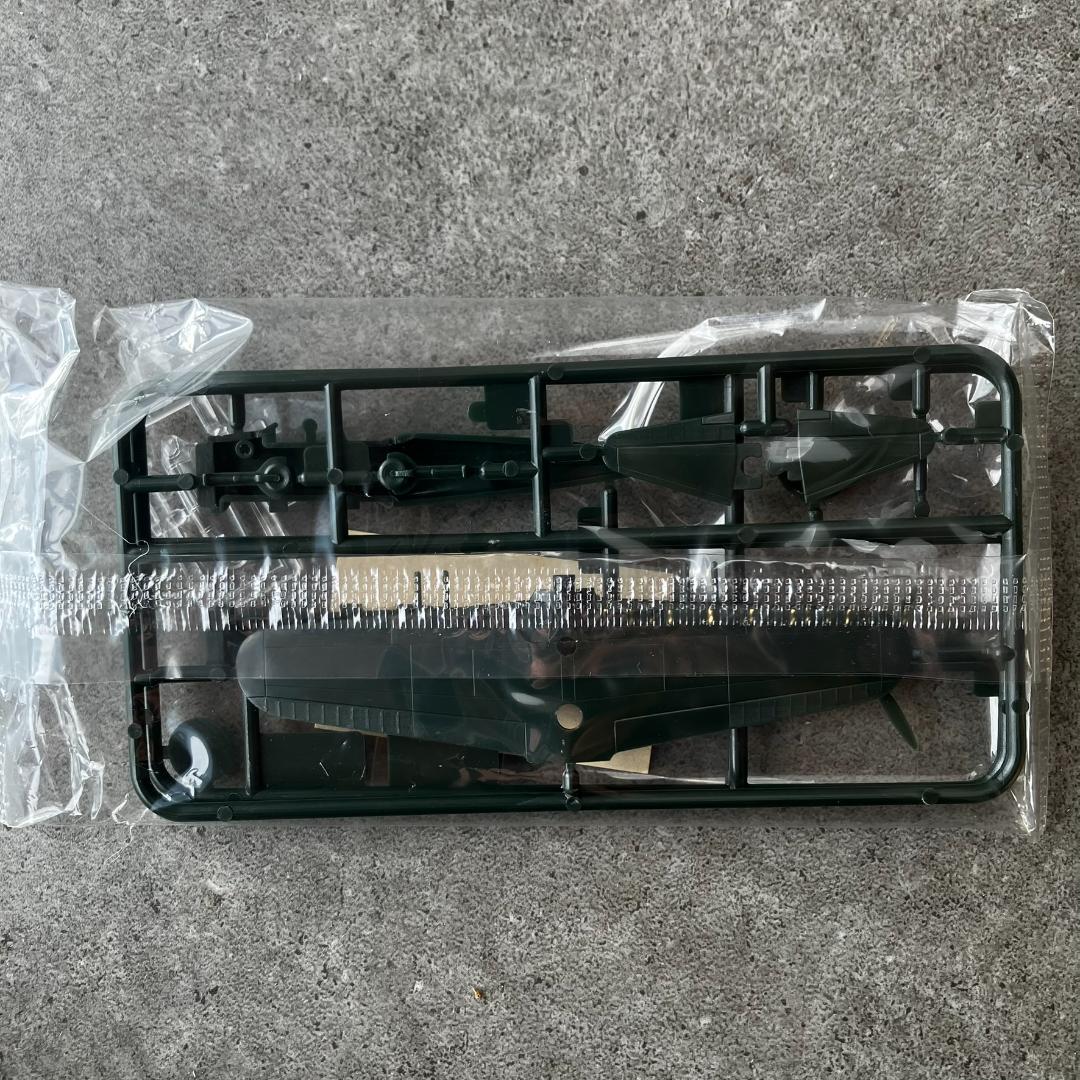 ハセガワ　レトロ　大戦機ヘリコプター4点セット　三菱A6M5零戦52型