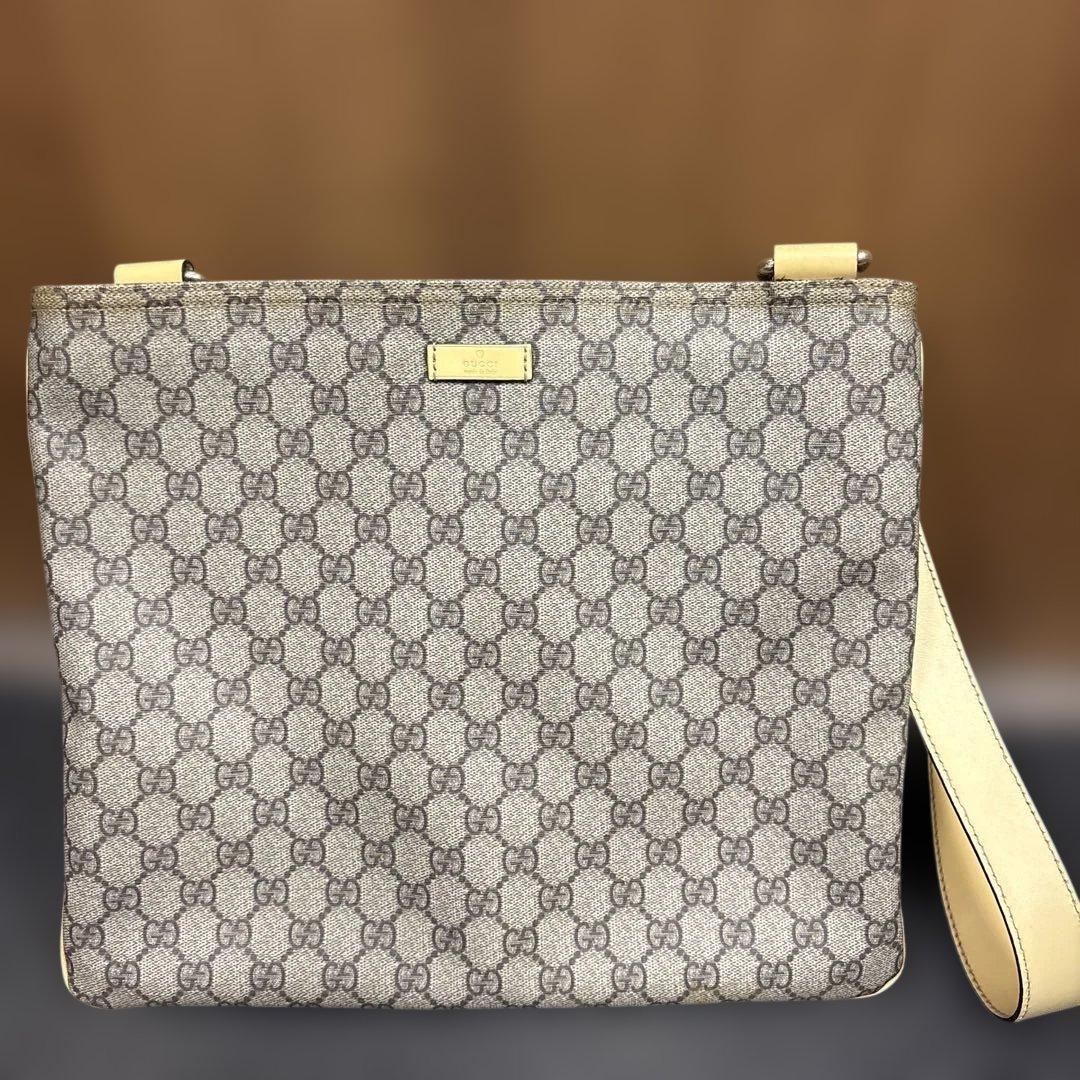 GUCCI ショルダーバッグ GG