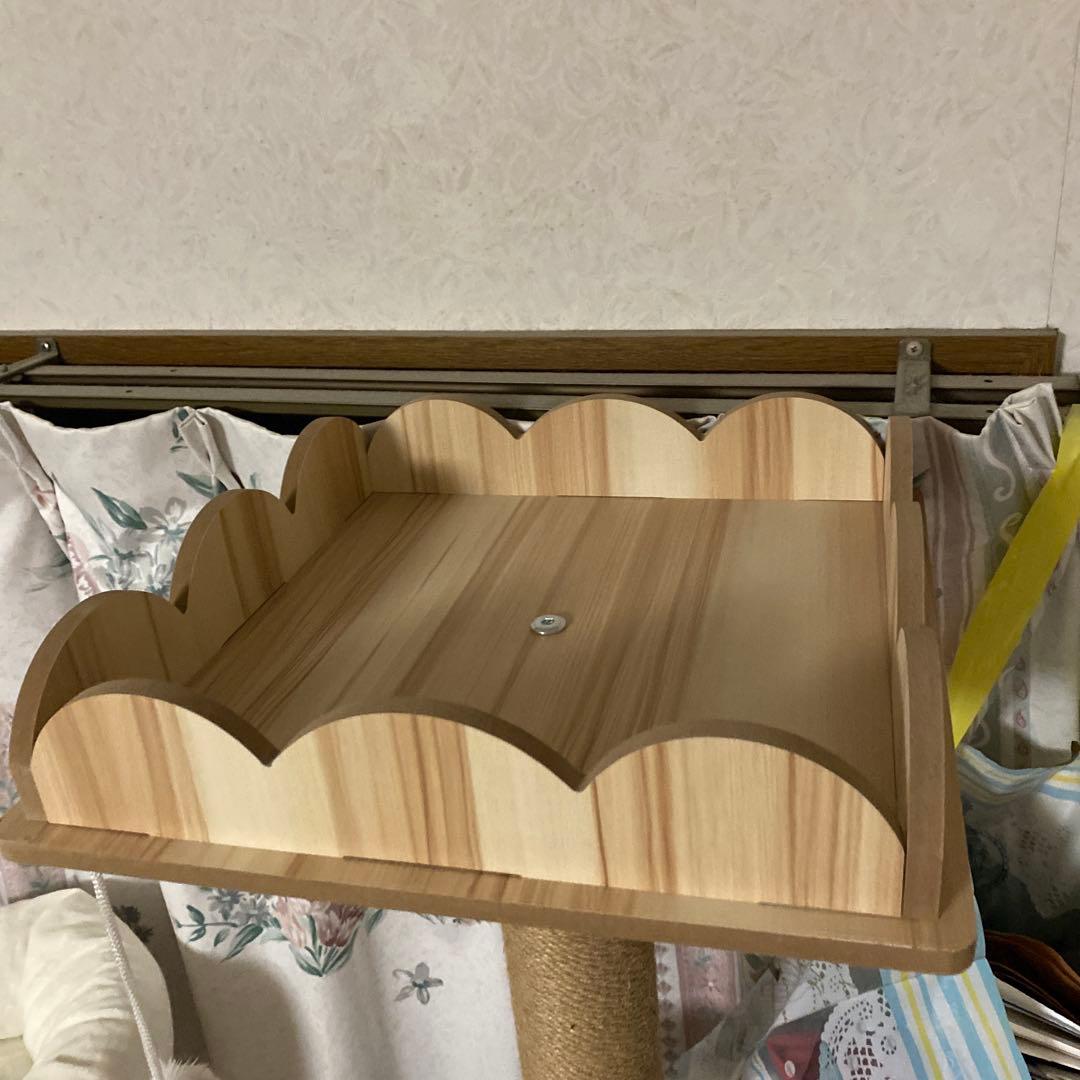 木製キャットタワー