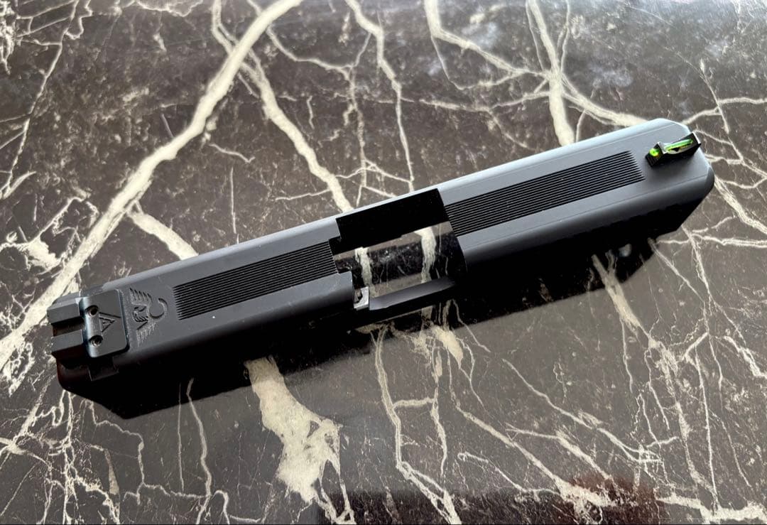 Glock 19 スライド WILSON COMBAT