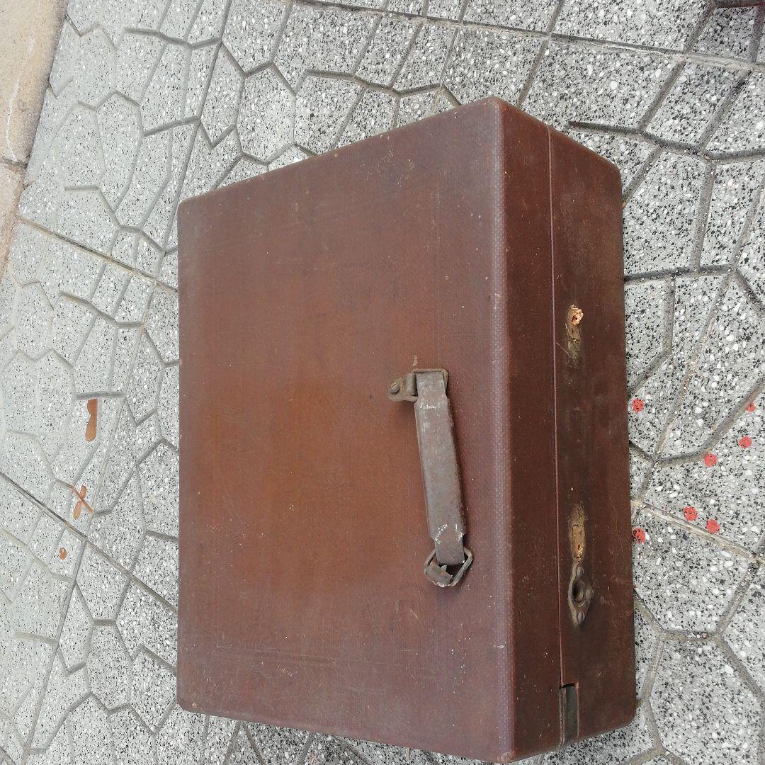 テイチク　ポータブル蓄音機T-23