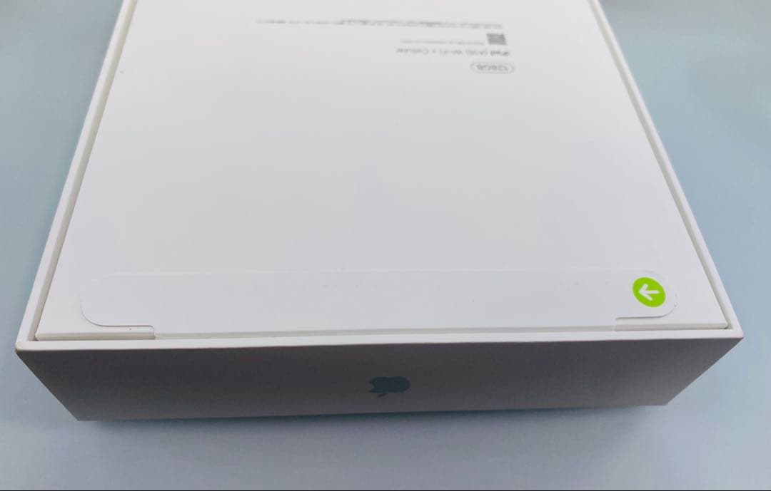 iPad 2025(A16) Apple SIMフリー新品未開封