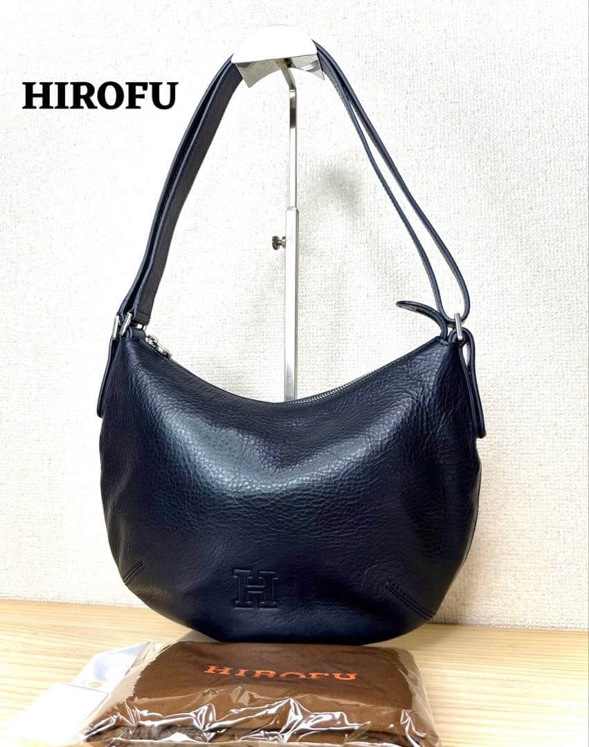 美品★HIROFU ヒロフ　ソーロ　ショルダーバッグ　本革　Hロゴ　紺色　保存袋