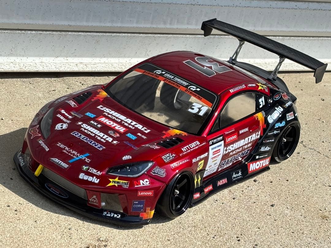 r31HOUSE gr86ラジコンボディー　SHIBATA仕様 塗装済未走行