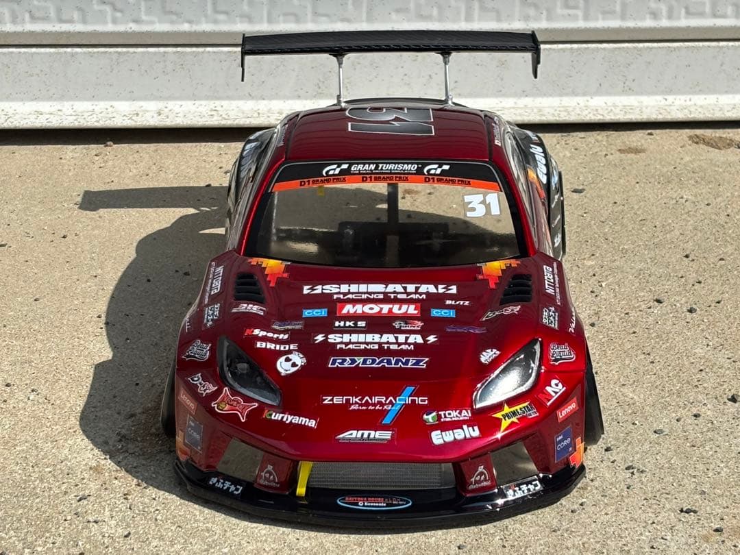 r31HOUSE gr86ラジコンボディー　SHIBATA仕様 塗装済未走行