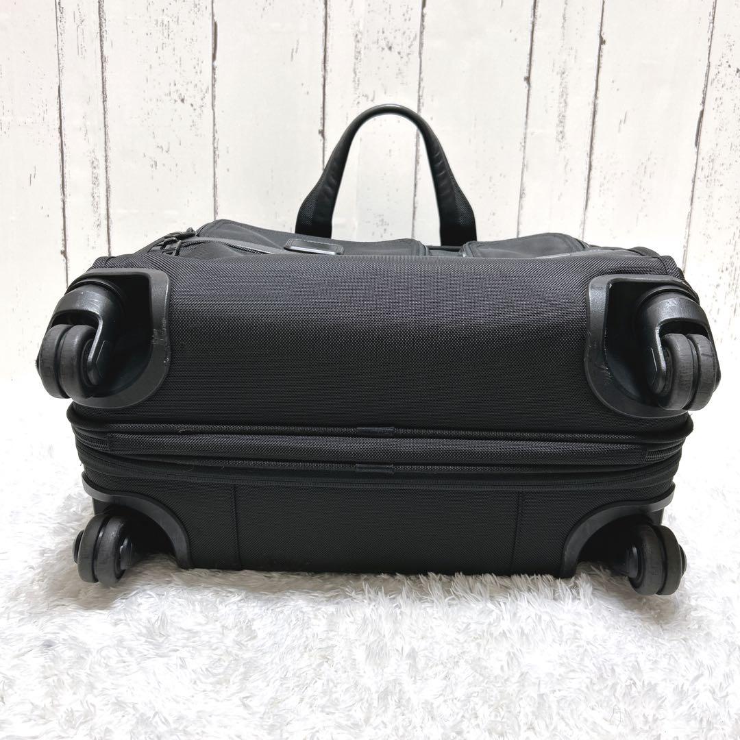 TUMI キャリーバッグ ALPHA2 機内持込可 黒 ビジネス大容量