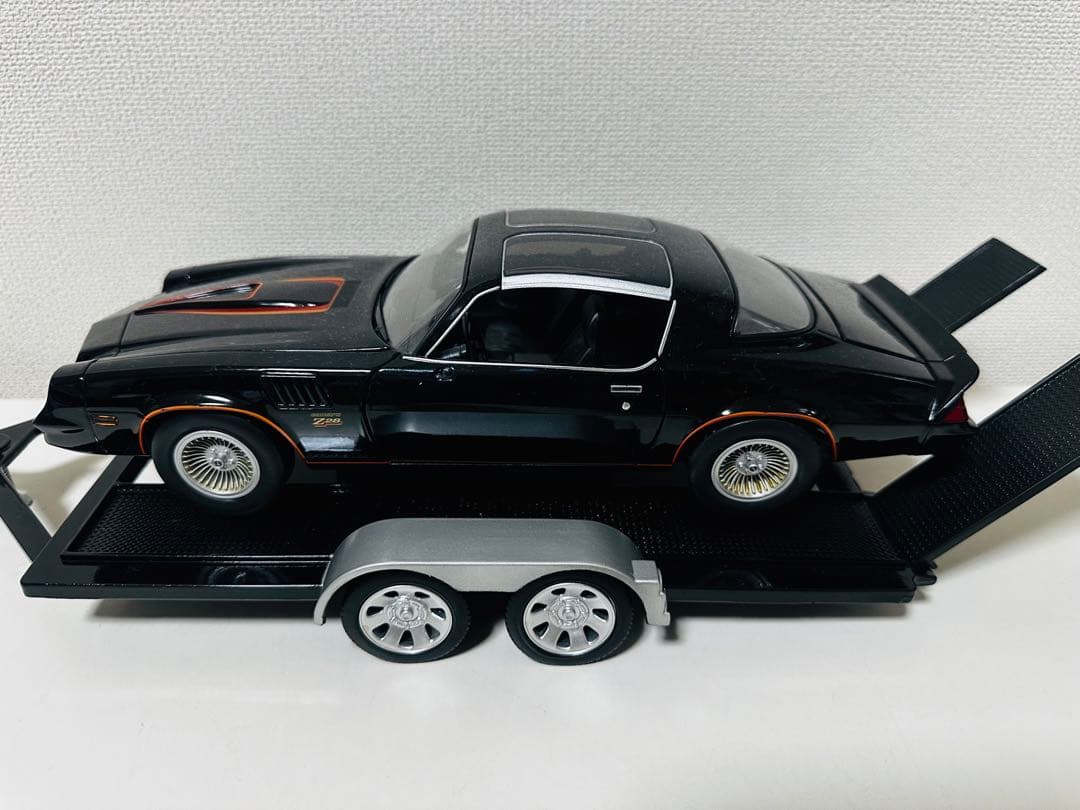 ダイキャスト 1/18用トレーラー 牽引 絶版