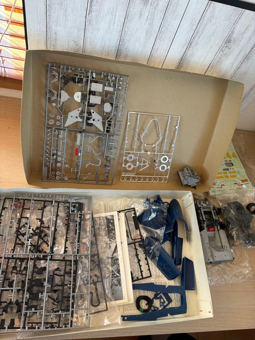 タイレル　p34 シックスホイーラー　プラモデル　1/12 f-f1