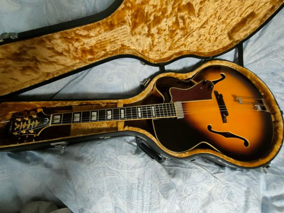 末限定特価 1/25迄 送料込92,000円 EER AS 2005年ピアレス製