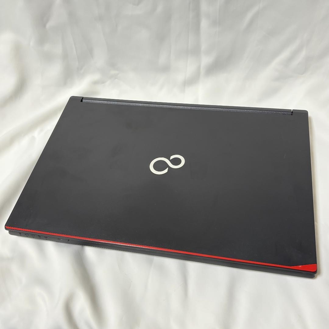 F07C【美品】15.6型FHD/i5第6世代/8GB/SSD512GB