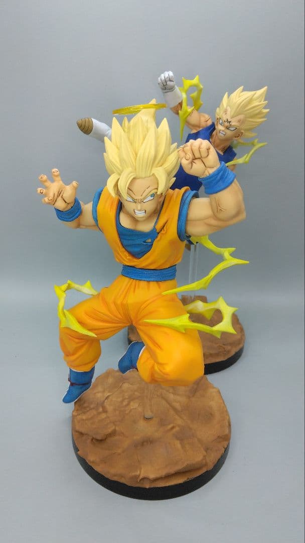 ドラゴンボールフィギュア　孫悟空　ベジータ　リペイント