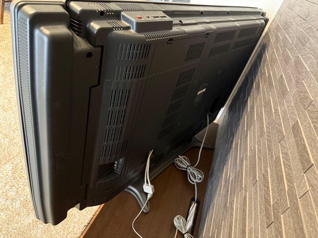 SHARP　46型　液晶カラーテレビ　2007年製　引き取りのみ対応