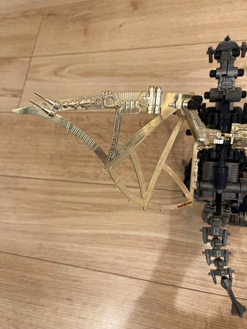 ZOIDS サラマンダー F2 金　昭和版　旧ゾイド