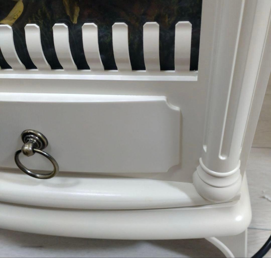 今だけお値下げ中❣お買い得品❣ニトリ　暖炉型ファンヒーター