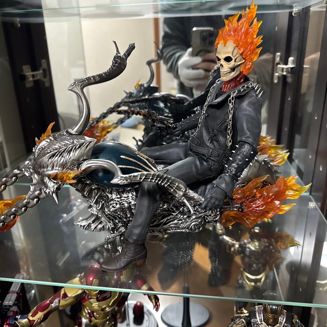 ゴーストライダー ホットトイズアクションフィギュア バイク付き
