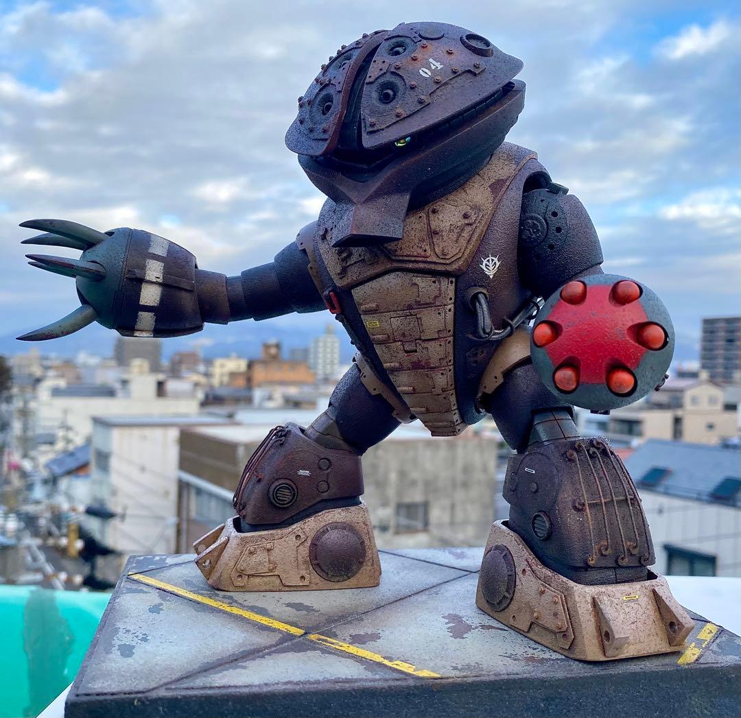 ガンプラ MG 1/100 MSM-04 アッガイ　完成品