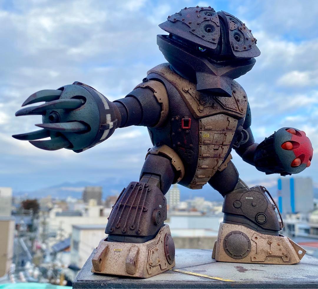 ガンプラ MG 1/100 MSM-04 アッガイ　完成品