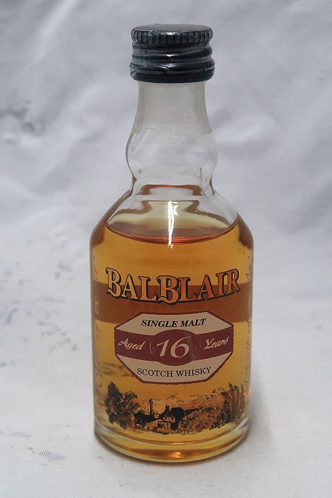 バルブレア（BALBLAIR）１６年 シングルモルトウィスキー ミニチュアボトル