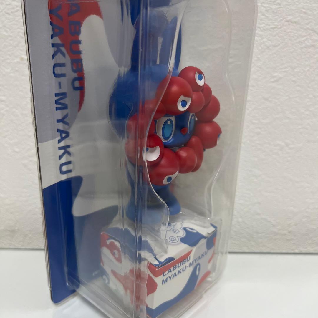 LABUBU MYAKU-MYAKU フィギュア