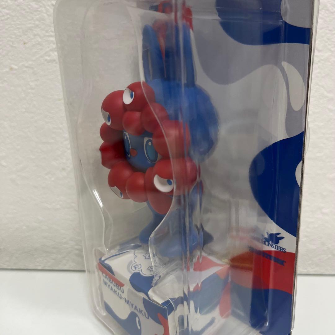 LABUBU MYAKU-MYAKU フィギュア