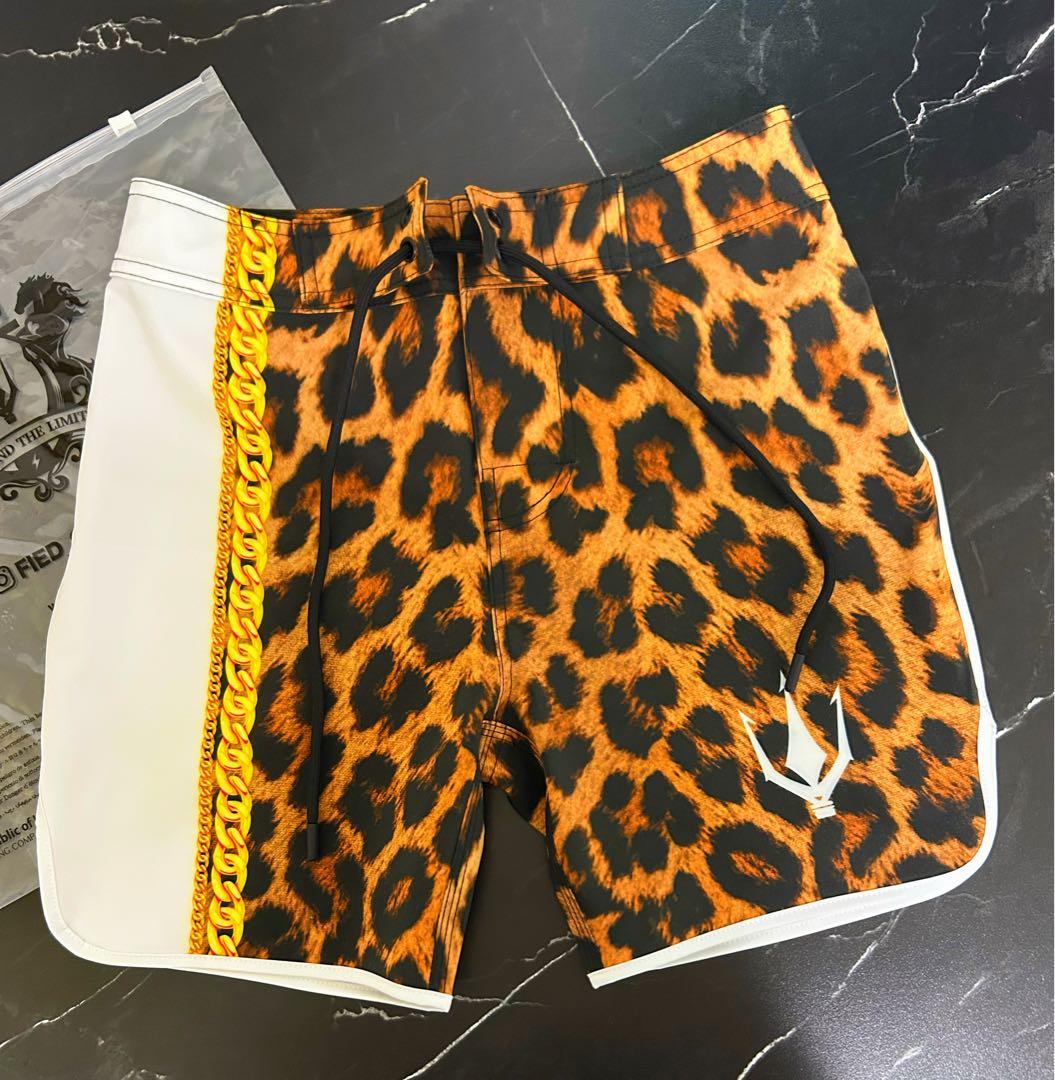 FIED サーフパンツ ヒョウ柄 競泳水着 26サイズ 新作！フィジーク用