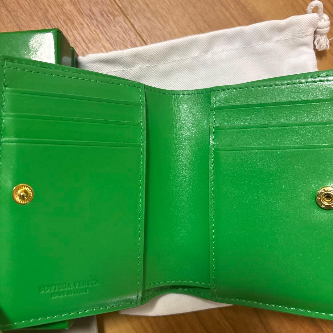 BOTTEGA VENETA 二つ折り財布 グリーン