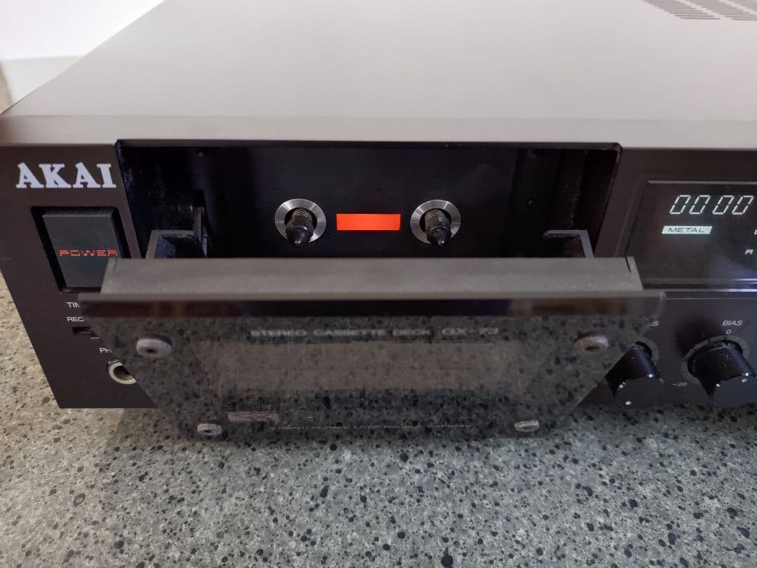 AKAI ステレオカセットデッキGX-73 美品ジャンク品