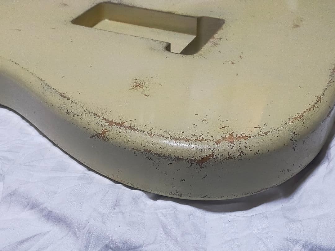 MDL1 ストラトキャスター用 ボディフェンダー MJT ラッカー仕上げレリック