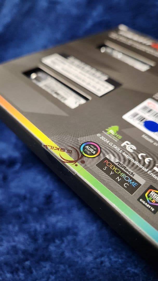 メモリー DDR5-7200 48GB CL36 Trident Z5 RGB