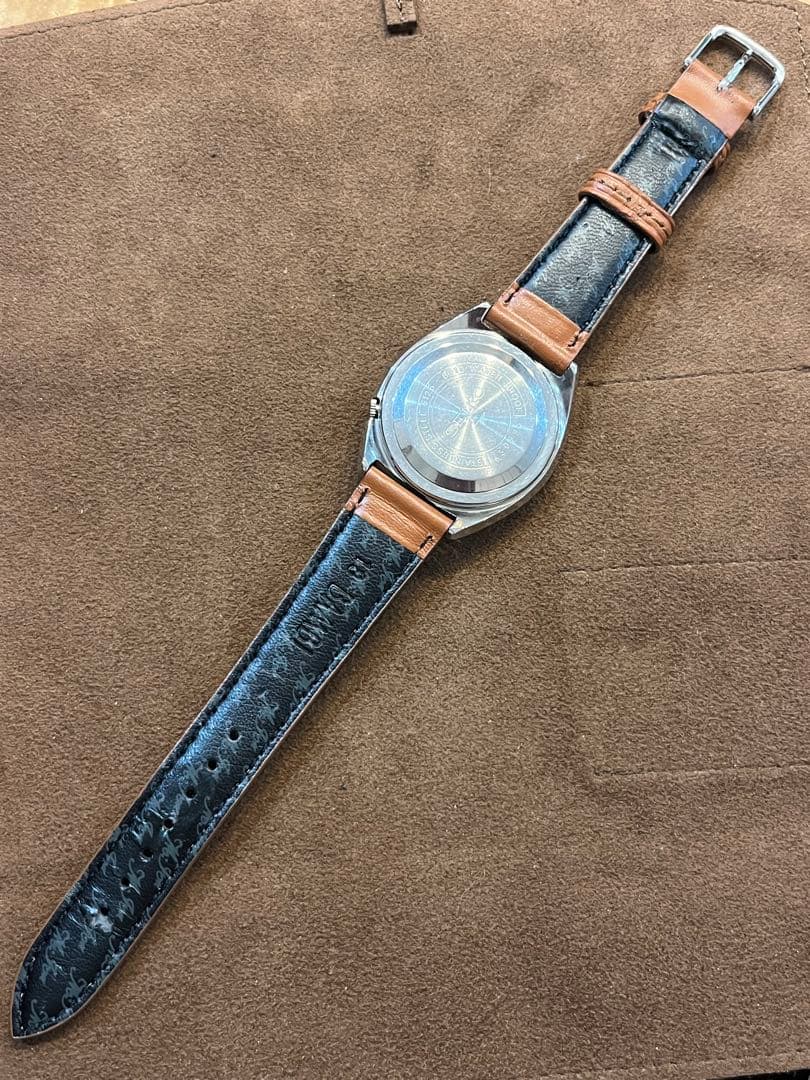 かっこいいメンズ自動巻腕時計　セイコー5 5126-8010 ビンテージ　稼働品