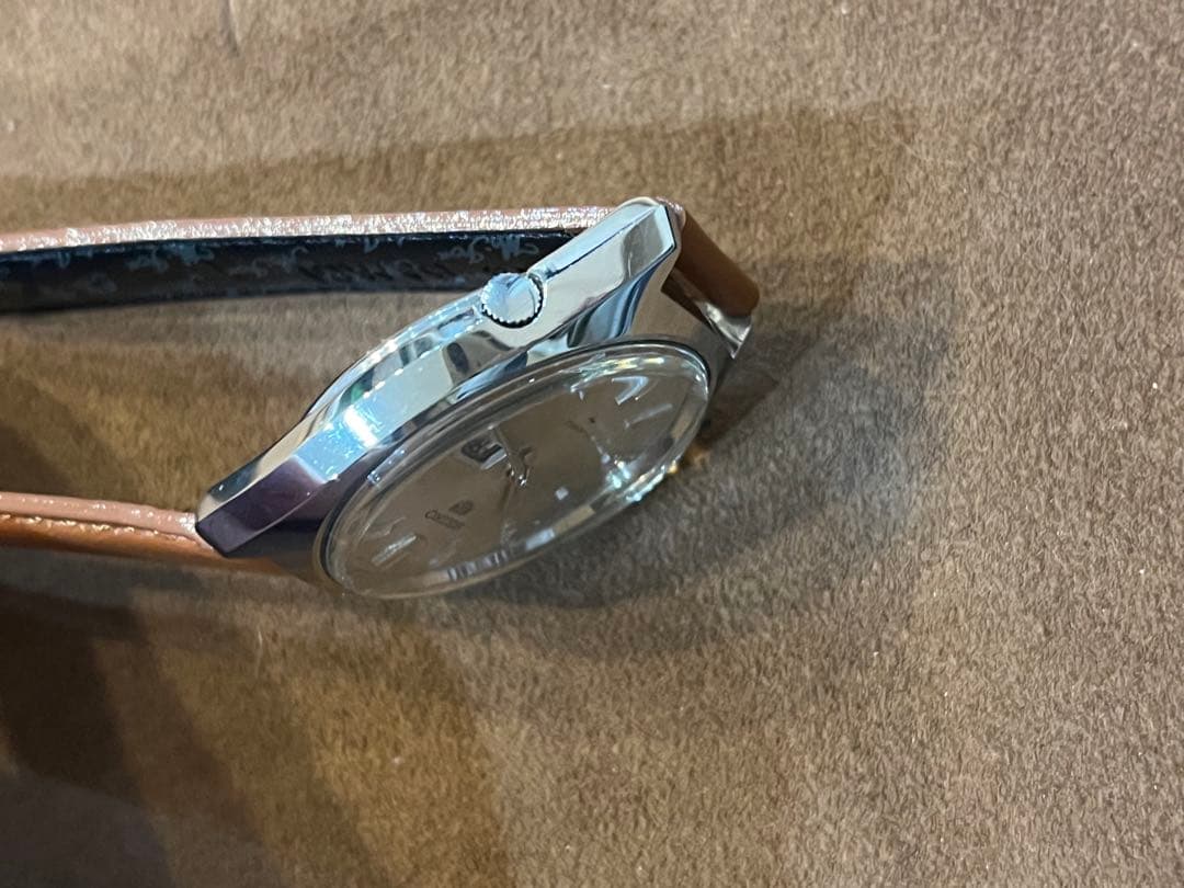 かっこいいメンズ自動巻腕時計　セイコー5 5126-8010 ビンテージ　稼働品