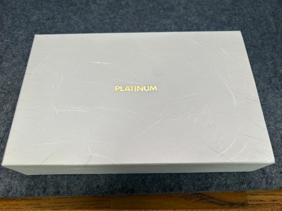 プラチナ　屋久杉　万年筆　#3776　中古