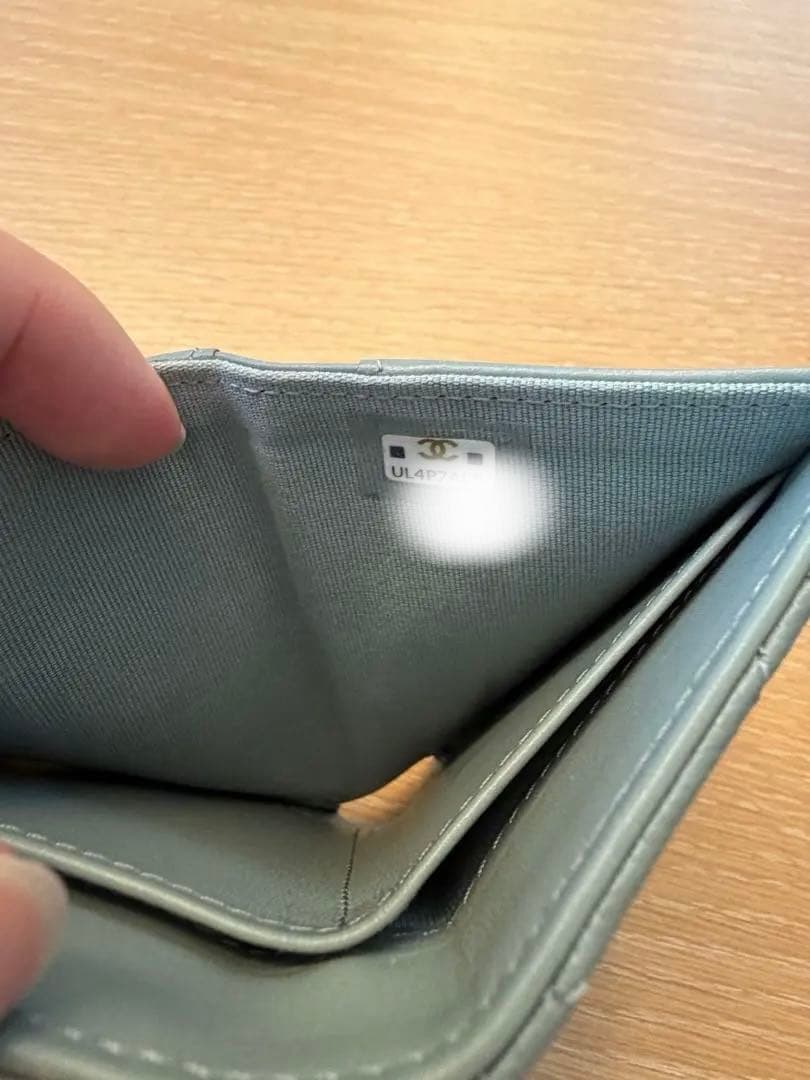 CHANEL マトラッセ　コンパクト財布