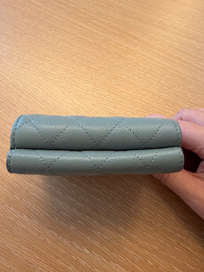 CHANEL マトラッセ　コンパクト財布