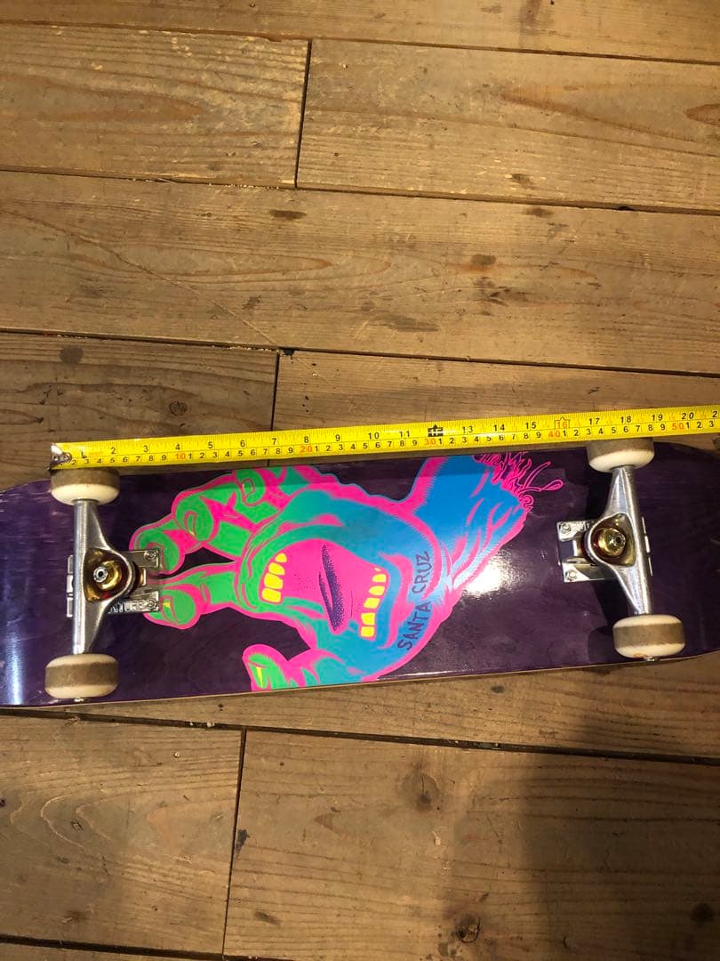 専用品　　サンタクルーズ　スケートボード　8×31.28インチ　スケボー
