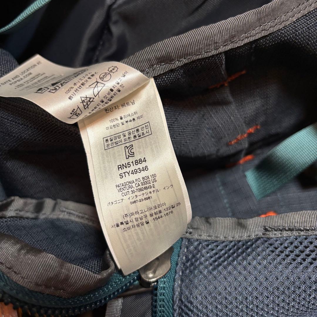 patagonia ブラックホール ダッフル90L ネイビー