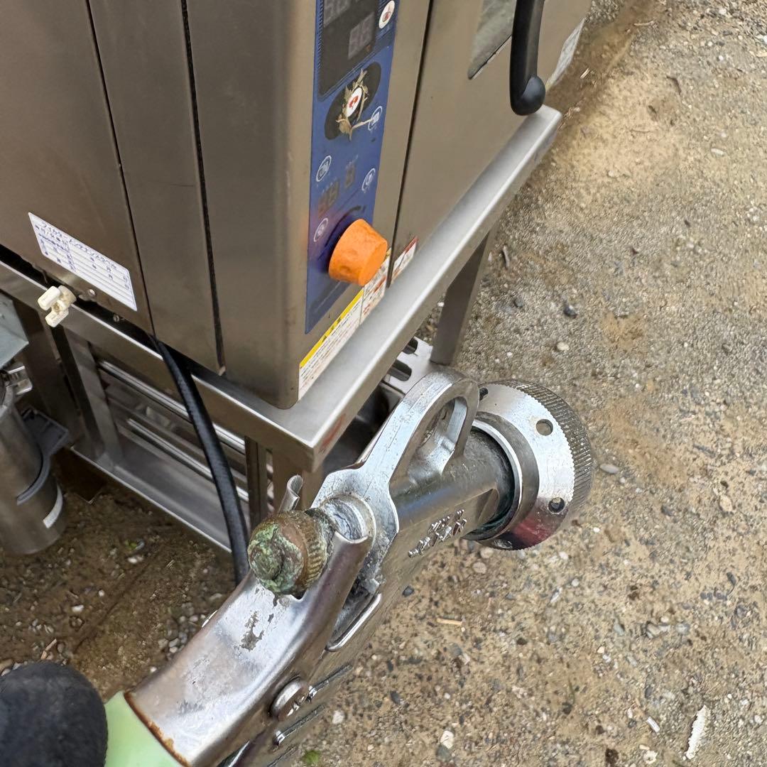 ★2016年製 スチームコンベクションオーブン SSC-04MSC 架台付き